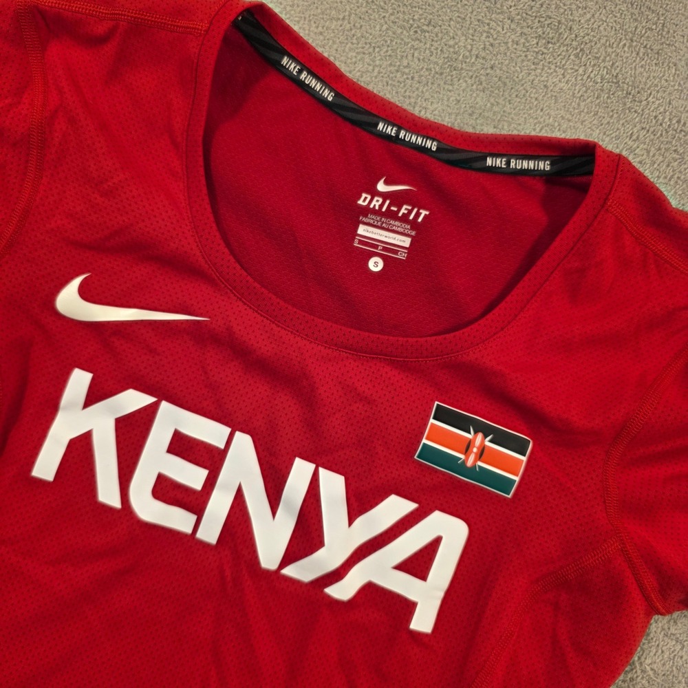Nike Running Shirt Womens S Red Kenya Dri-FIT Gorpcore Streetwear Sporty
